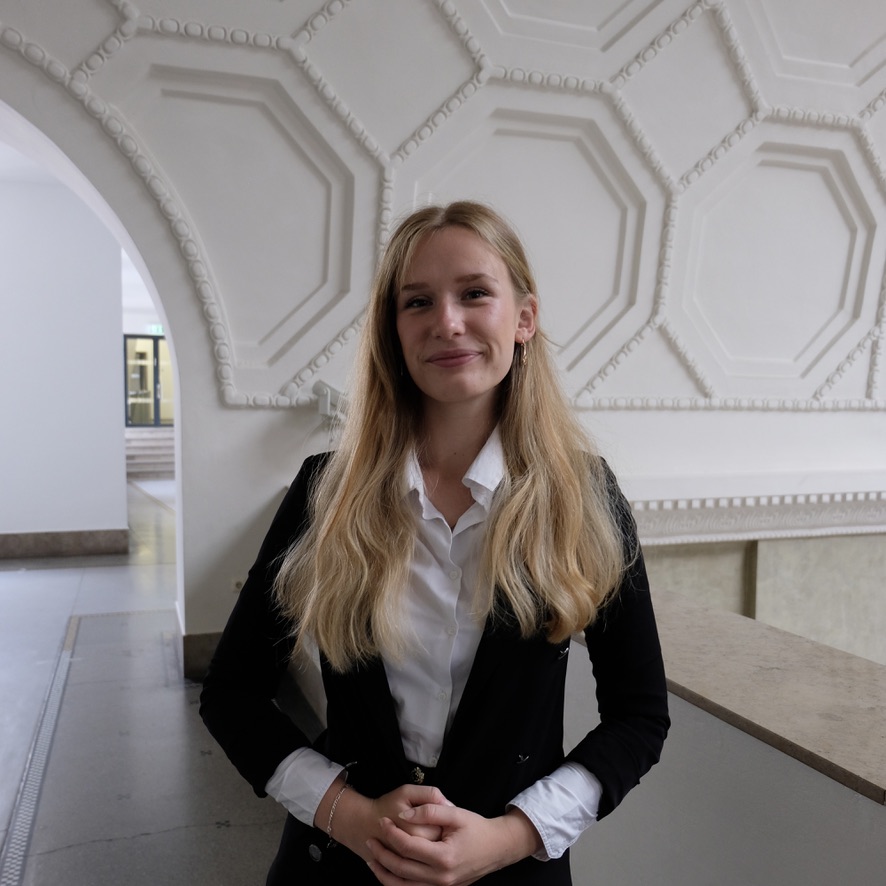 Zuzanna Juszczyk Gremium 12